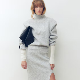 H&M 819 Kč
H&M 819 Kč
