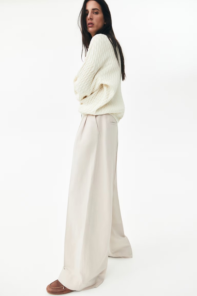Kalhoty, H&M, 839 Kč
Kalhoty, H&M, 839 Kč