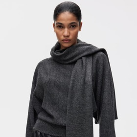 Svetr, H&M, 979 Kč
Svetr, H&M, 979 Kč