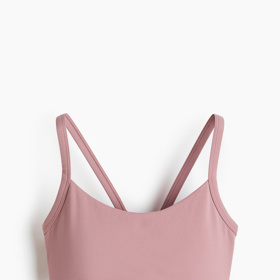 H&M, 359 Kč
