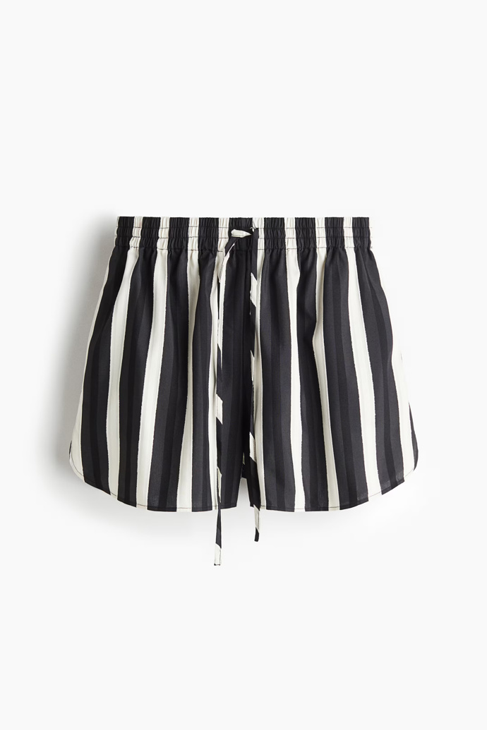 H&M, 979 Kč
H&M, 979 Kč