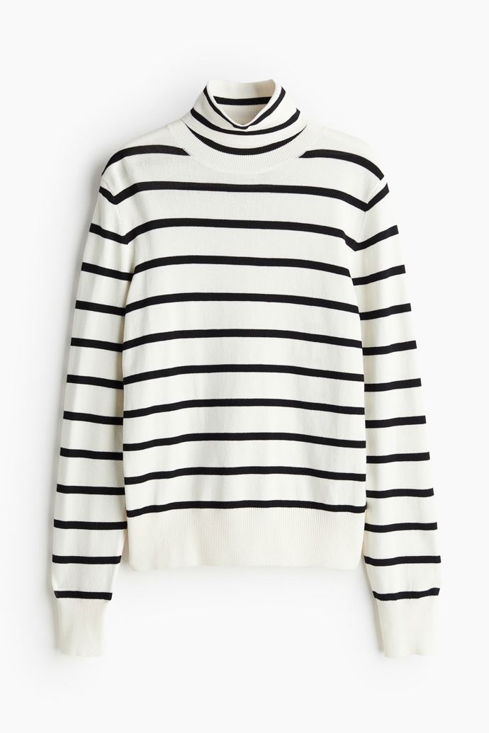Svetr s rolákem, H&M, 359 Kč
