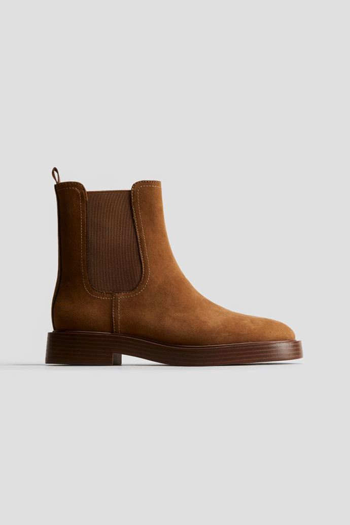 Kotníkové boty chelsea, H&M, 839 Kč
