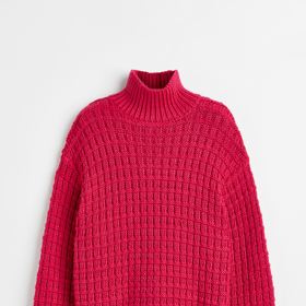 Objemný svetr z úpletu s příměsí vlny, H&M, 949 Kč.
Objemný svetr z úpletu s příměsí vlny, H&M, 949 Kč.