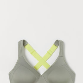 Podprsenka High Support, H&M, 799 Kč
Podprsenka High Support, H&M, 799 Kč