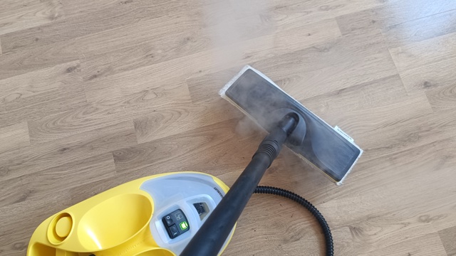 Kärcher parní čistič
Kärcher parní čistič