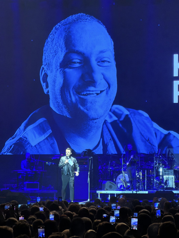 Koncert pro Patrika se konal 19. ledna v O2 areně. Pár minut po jeho vyhlášení byl vyprodán. Přišlo 17 tisíc lidí.
Koncert pro Patrika se konal 19. ledna v O2 areně. Pár minut po jeho vyhlášení byl vyprodán. Přišlo 17 tisíc lidí.