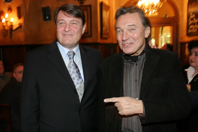 Ladislav s Karlem Gottem
Ladislav s Karlem Gottem
