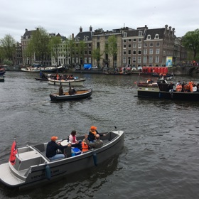 Plavba po amsterdamských kanálech
“Must do!” Projížďku loďkou po kanálech, které jsou zapsané na seznamu světového kulturního dědictví UNESCO, musíte zkrátka zažít.
.
Plavba po amsterdamských kanálech
“Must do!” Projížďku loďkou po kanálech, které jsou zapsané na seznamu světového kulturního dědictví UNESCO, musíte zkrátka zažít.
.