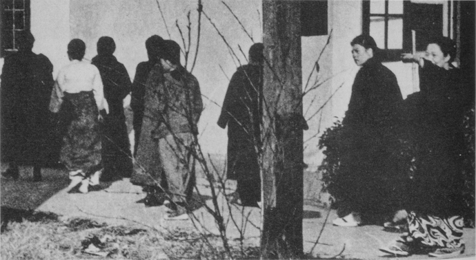 Otrokyně v japonských nevěstincích Otrokyně v japonských nevěstincích