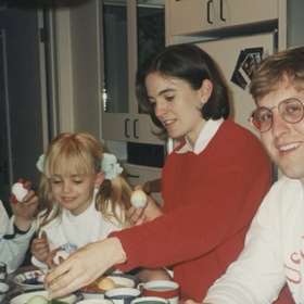 JonBenét Ramseyová s rodinou JonBenét Ramseyová s rodinou
