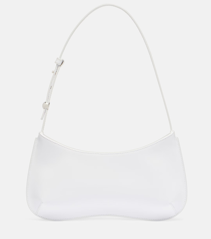 Jacquemus, od 10 780 Kč, mytheresa.com
Jacquemus, od 10 780 Kč, mytheresa.com