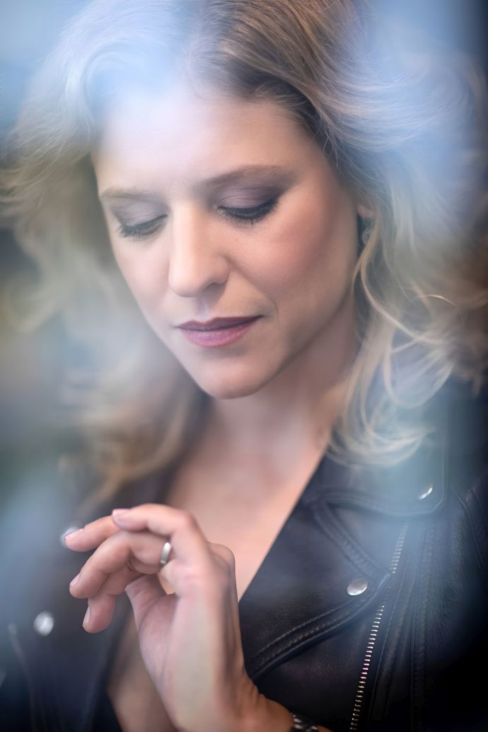 Asa Larsson - Temná stezka Asa Larsson - Temná stezka