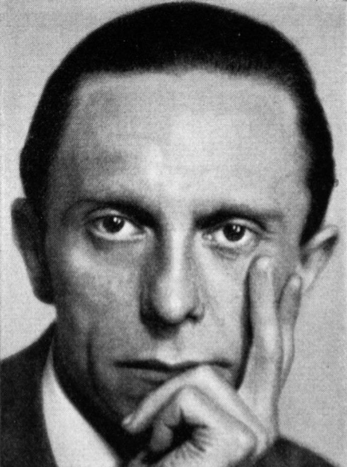 Joseph Goebbels
Joseph Goebbels