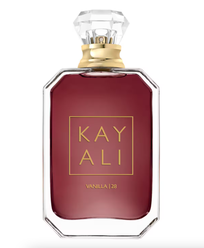 Kayali – Vanilla 28 s vanilkou, jasmínem, fazolí tonka, pižmem, ambrou, pačuli a hnědým cukrem, 2450 Kč
