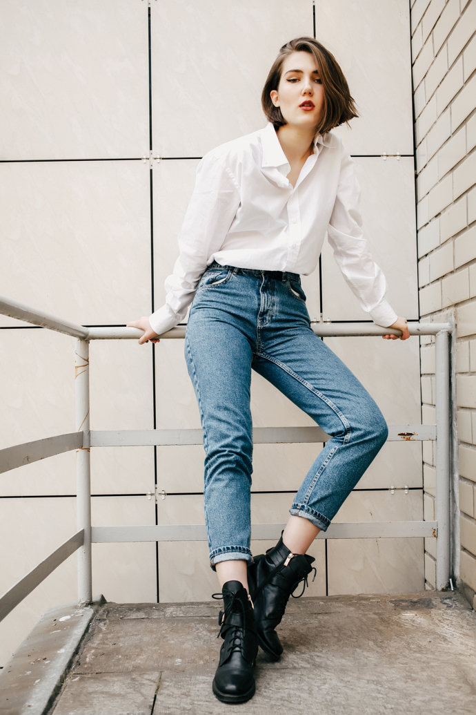 Outfit s bílou košilí pro inspiraci.

