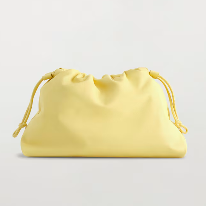 Kožené psaníčko, COS, 99 eur
