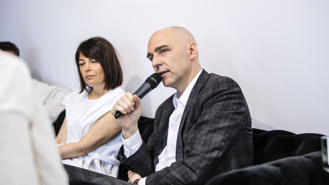 Nehera: Nová hvězda československé módní scény Nehera: Nová hvězda československé módní scény