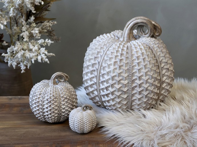 Latté antik dekorace dýně Pumpkin antique, Chic Antique, 322 Kč
Latté antik dekorace dýně Pumpkin antique, Chic Antique, 322 Kč