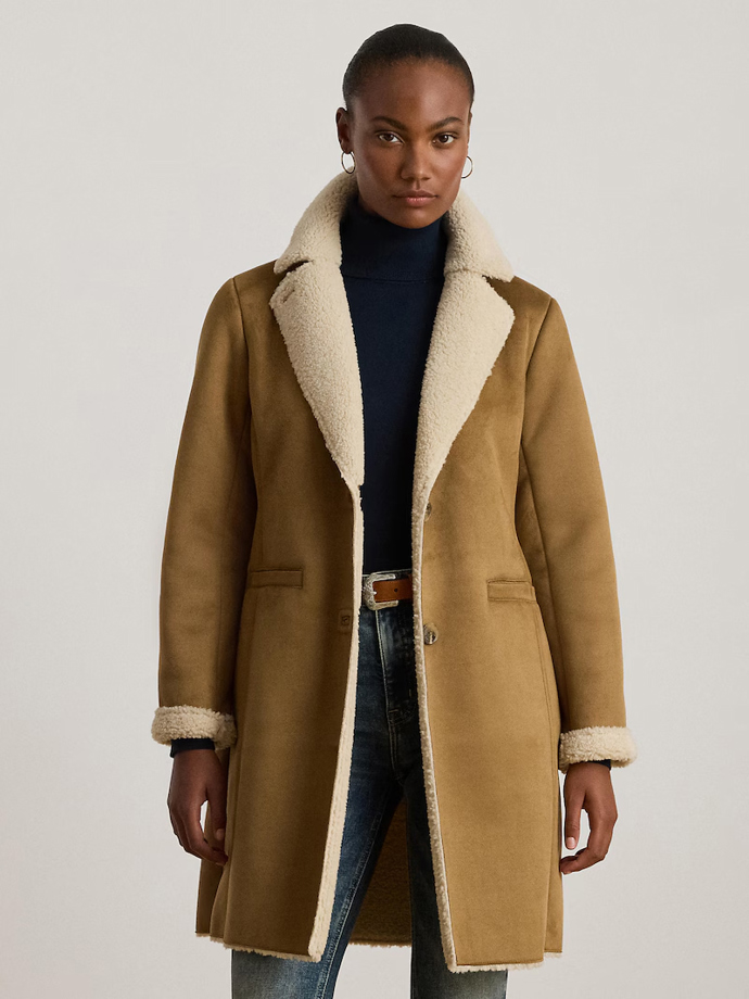 Béžový kabát s kožíškem, Ralph Lauren / About You, 7069 Kč
