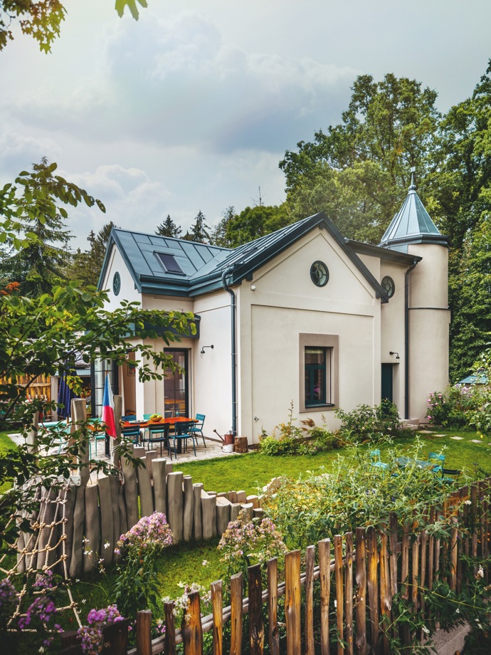 Víkendový domek z výstavního pavilonu

