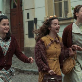Mia má za sebou první filmovou zkušenost
