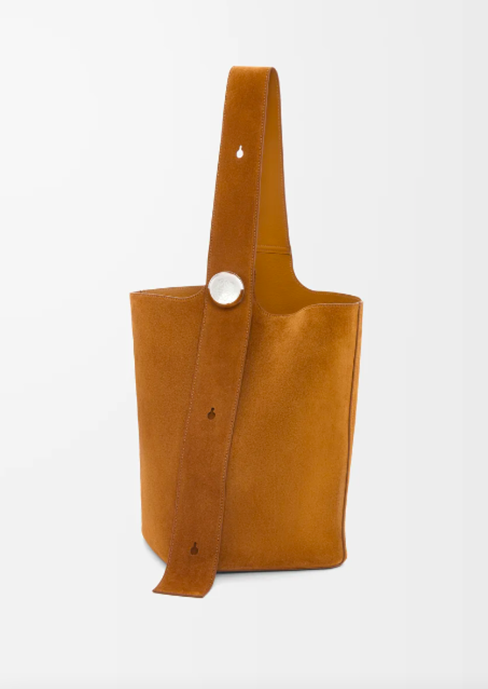 Loewe Pebble, 2300 eur
