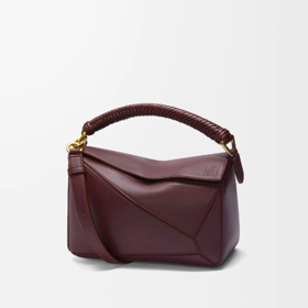 Loewe Puzzle, 3400 eur
Loewe Puzzle, 3400 eur