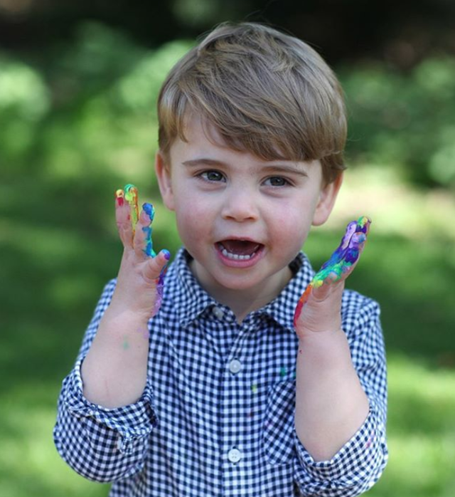 Ten vyrostl! Královská rodina sdílela narozeninovou fotku prince Louise