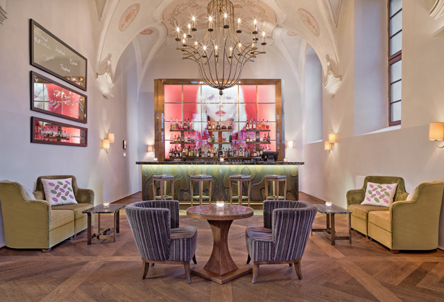 Hotel Augustine