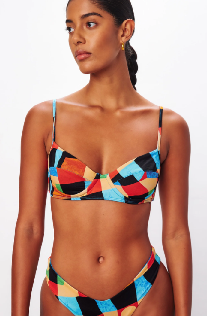 LUA BIKINI TOP, Mara Hoffman, přibližná cena: 5.650,- Kč
