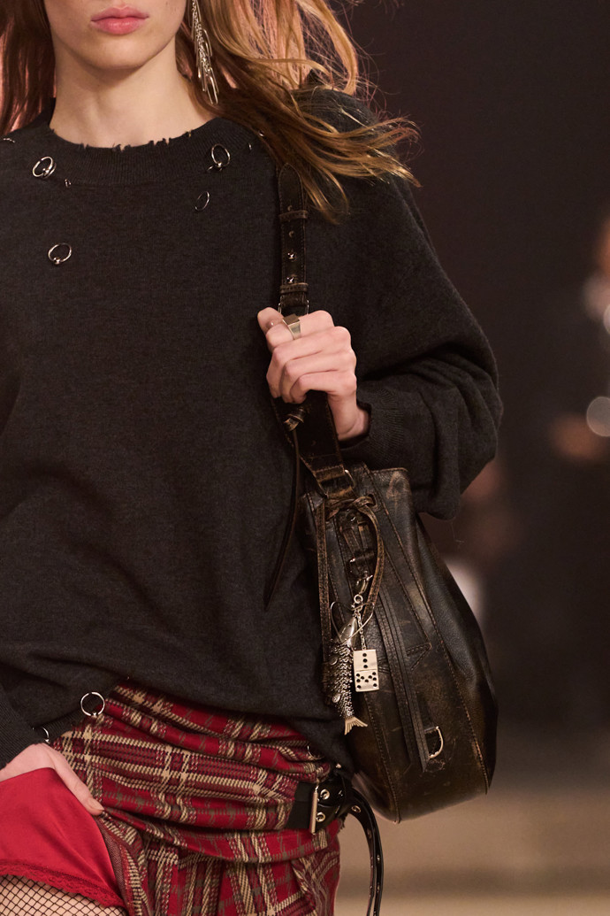 Isabel Marant podzim/zima 2025-2026
Isabel Marant podzim/zima 2025-2026