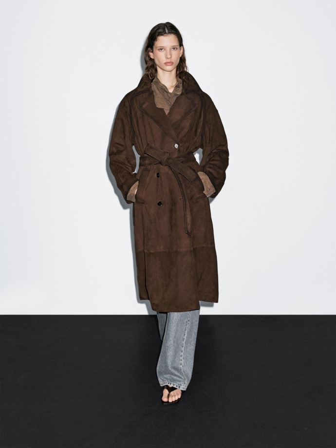 Massimo Dutti, 14 999 Kč
Massimo Dutti, 14 999 Kč