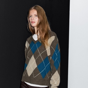 Massimo Dutti, 2699 Kč
Massimo Dutti, 2699 Kč