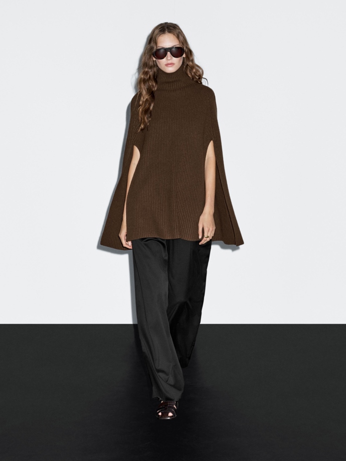 Massimo Dutti, 2699 Kč
