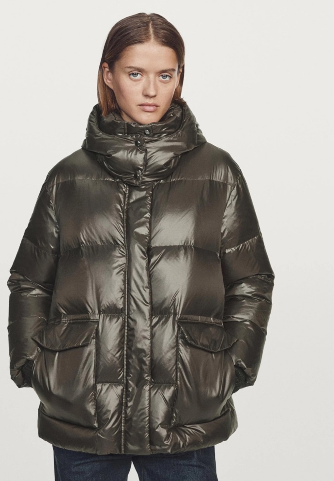 Bunda, Massimo Dutti, 4999 Kč
Bunda, Massimo Dutti, 4999 Kč