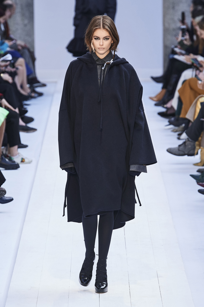 Max Mara
