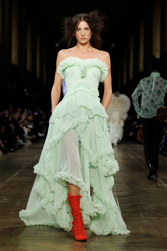 McQueen podzim/zima 2025-2026
