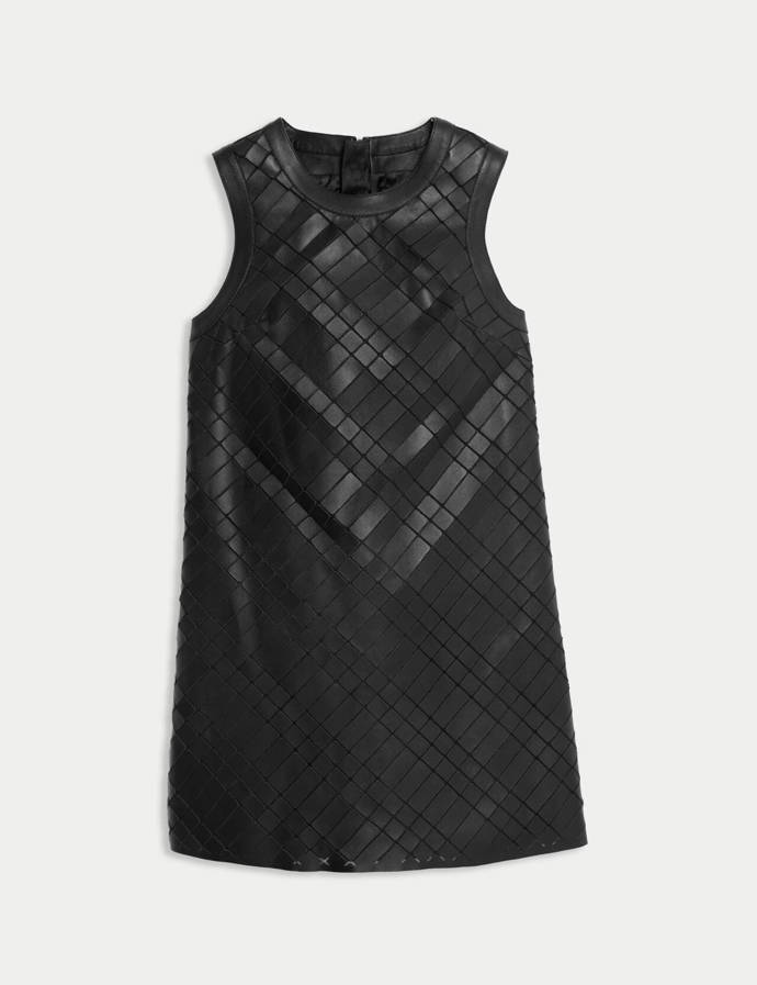 Marks & Spencer, 9999 Kč
