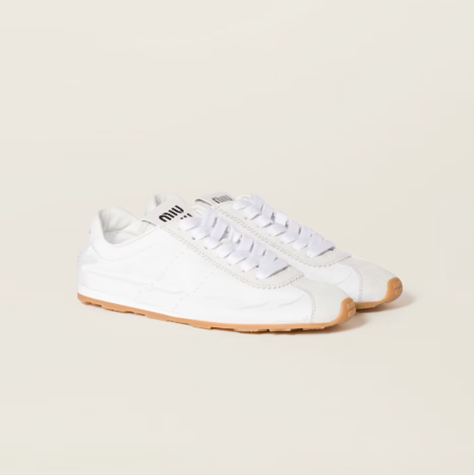 Miu Miu, 750 eur
Miu Miu, 750 eur