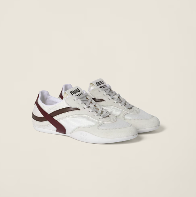 Miu Miu, 850 eur
Miu Miu, 850 eur