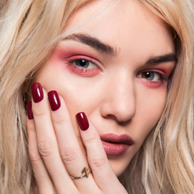 Black cherry nails
Black cherry nails