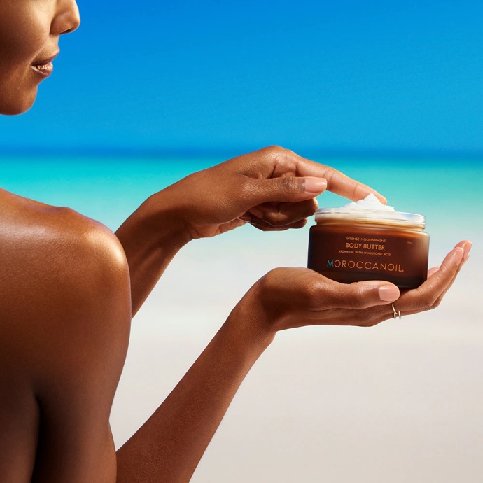 Tělové máslo, Moroccanoil, 1059 Kč
