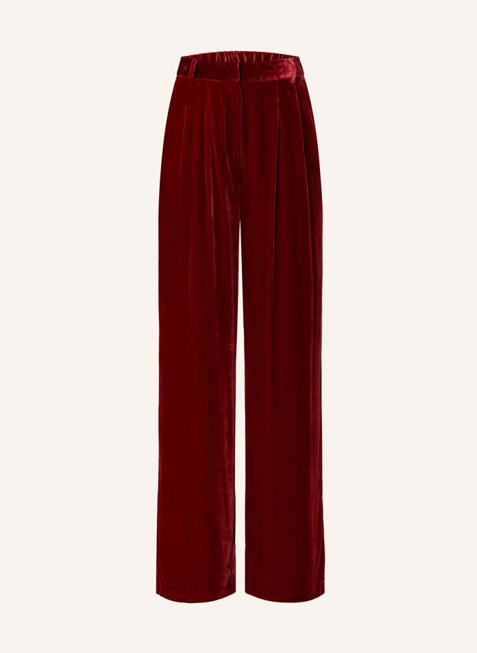 Mrs & Hugs, 3750 Kč, breuninger.com
