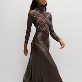 Midaxi kožená sukně, Marks & Spencer, 1499 Kč
