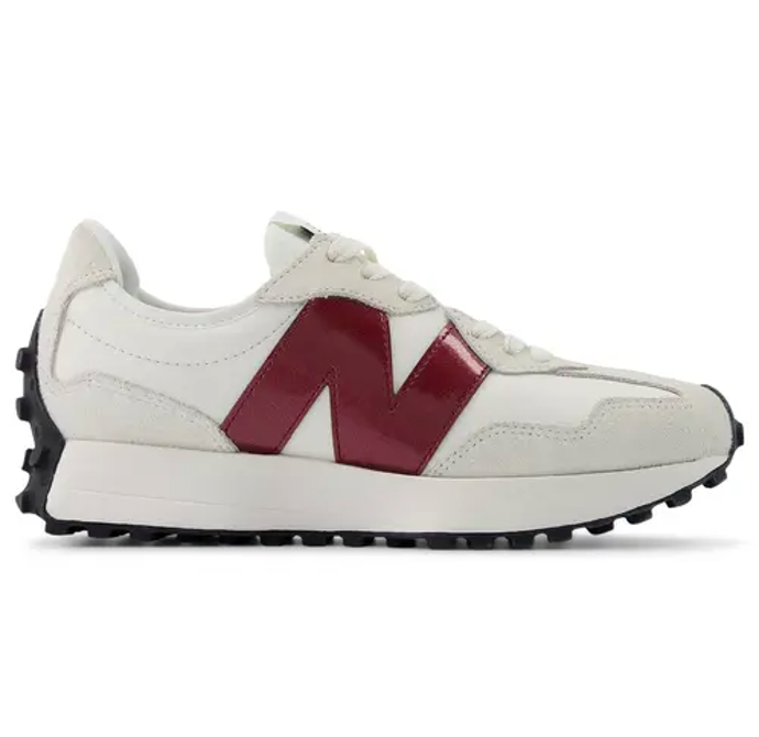 New Balance, 3299 Kč
New Balance, 3299 Kč