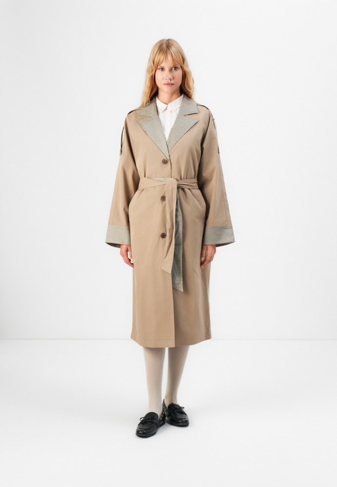 Noisy May, 1920 Kč (prodává Zalando, produkt pořídíte v rámci Dnů Marianne s 25% slevou)
Noisy May, 1920 Kč (prodává Zalando, produkt pořídíte v rámci Dnů Marianne s 25% slevou)