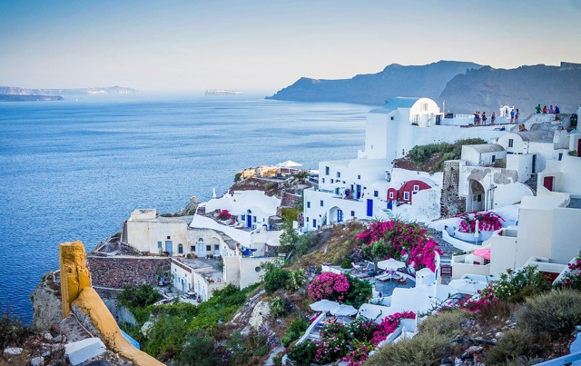 Kam se vydat na kouzelném Santorini? Kam se vydat na kouzelném Santorini?