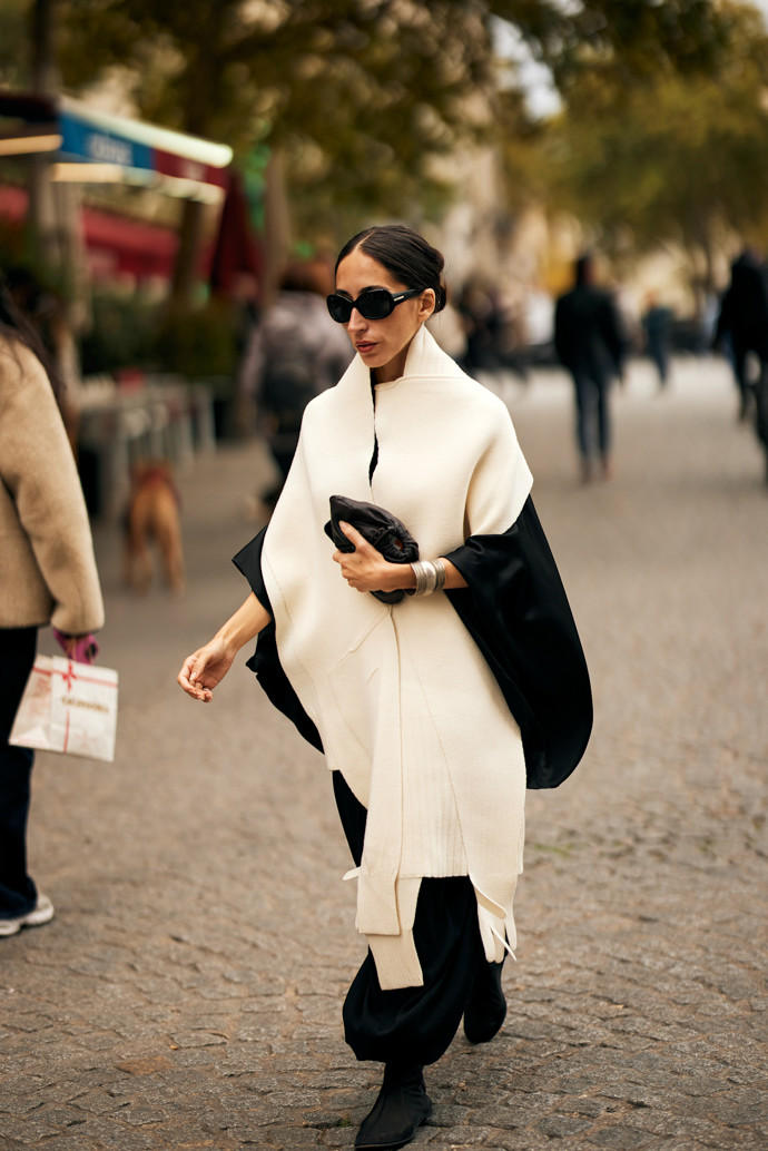 Podzimní street style v Paříži 2025
