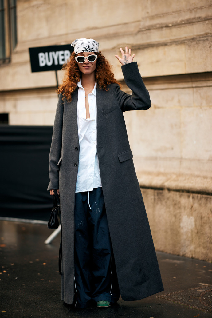 Podzimní street style v Paříži 2025
